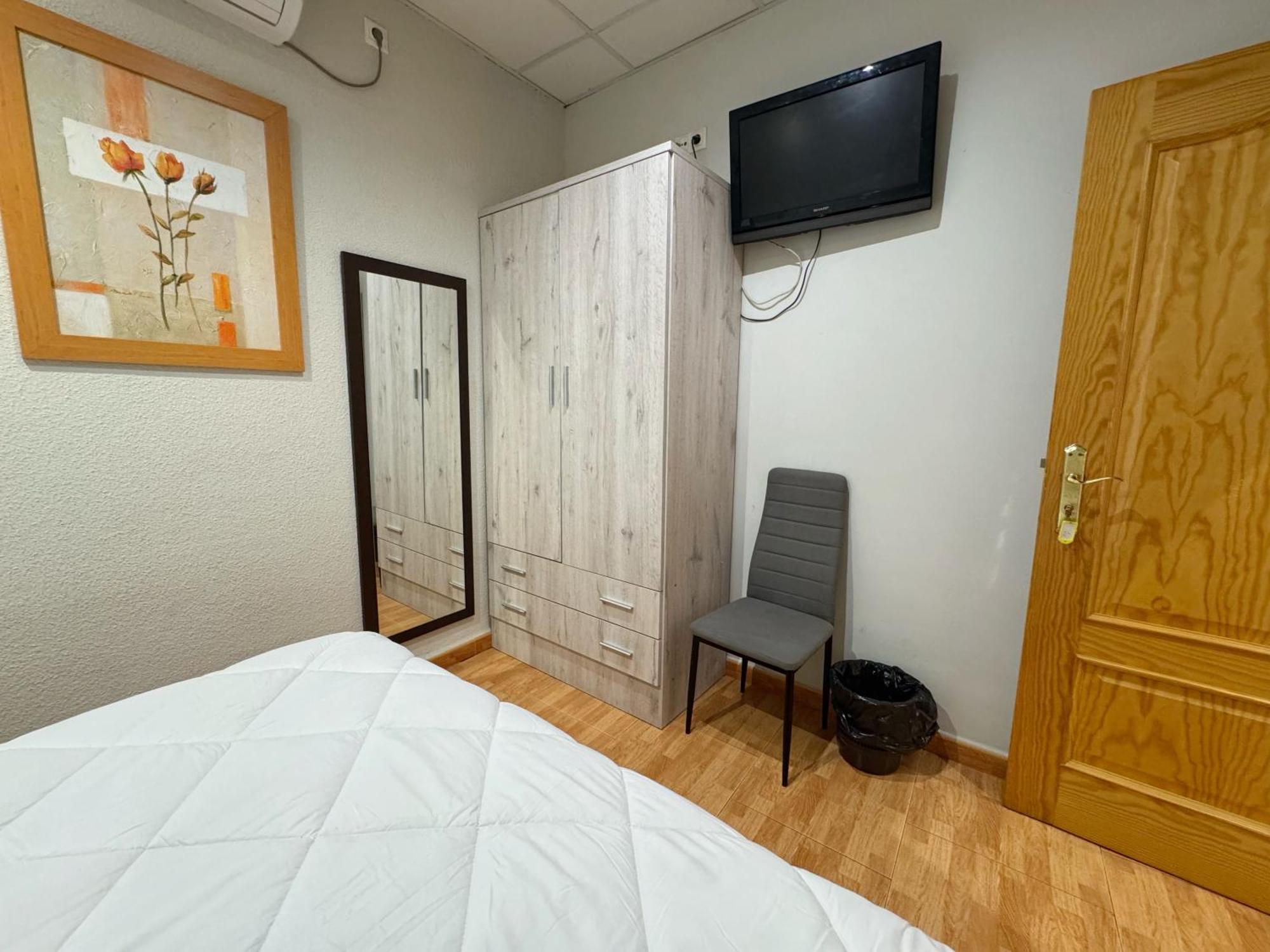 Hostal El Brillante - Alojamientos El Duque 코르도바 객실 사진